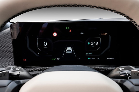 Kia EV6 13 of 30