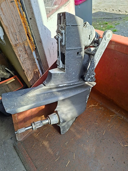 Kad 32 + drev og transom+++ 9 of 11