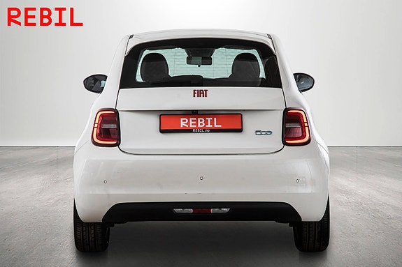 Fiat 500e 6 of 21