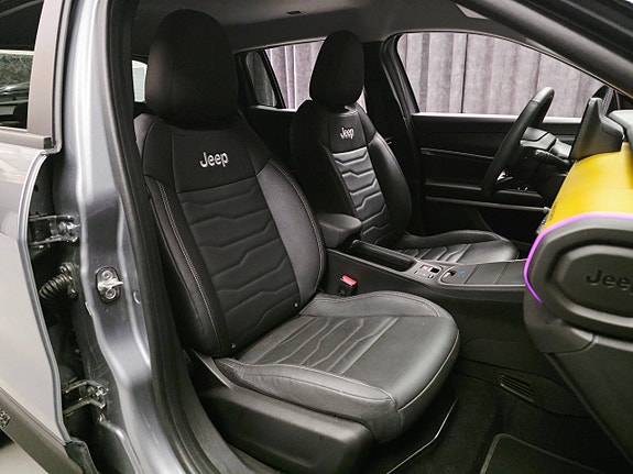 Jeep Avenger 18 of 30