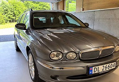 Jaguar X-TYPE 2 of 11