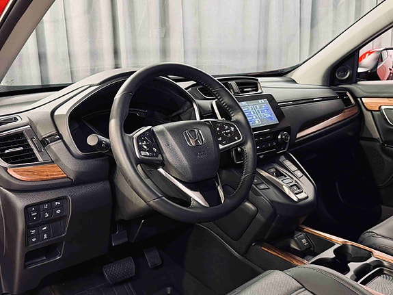 Honda CR-V 25 of 29