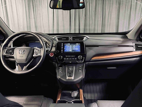 Honda CR-V 15 of 29