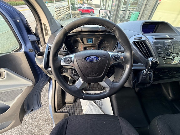 Ford Transit 10 of 21
