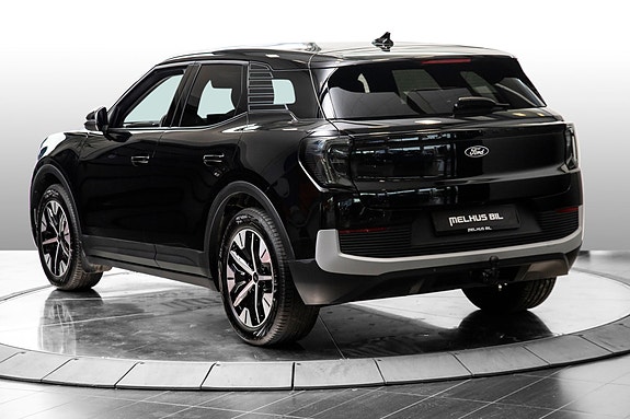 Ford Explorer 6 of 25