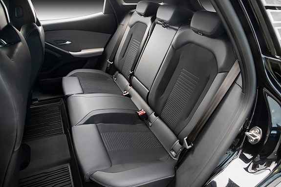 Ford Explorer 22 of 25