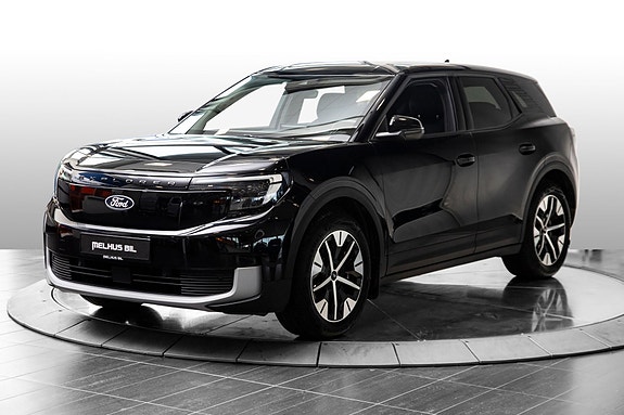 Ford Explorer 3 of 25