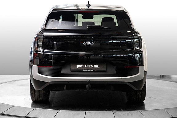 Ford Explorer 7 of 25