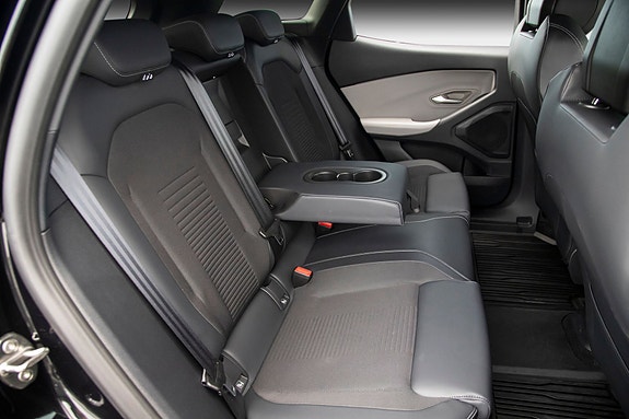Ford Explorer 23 of 25