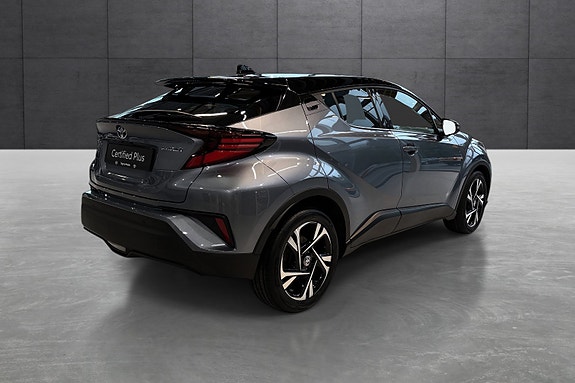 Toyota C-HR 5 of 23