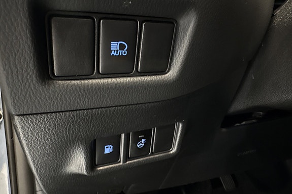 Toyota C-HR 20 of 23