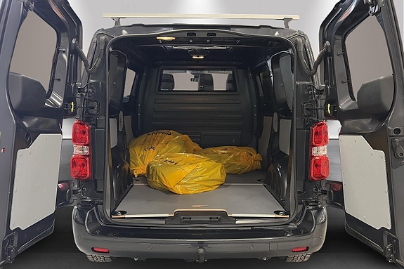 Opel Vivaro 5 of 24