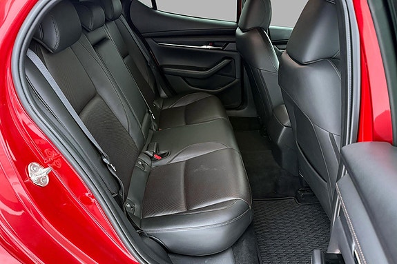 Mazda 3 14 of 27
