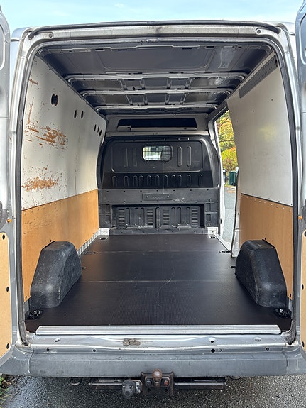 Ford Transit 16 of 30