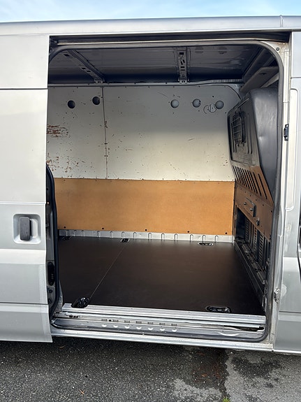 Ford Transit 17 of 30