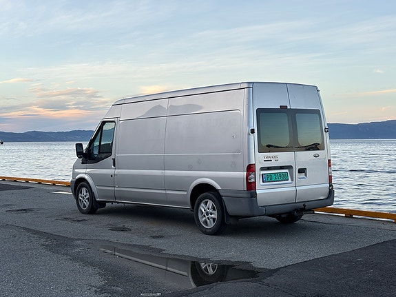 Ford Transit 7 of 30