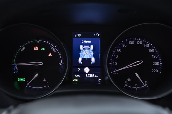 Toyota C-HR 13 of 26