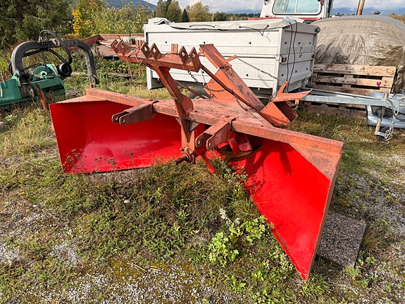 Massey Ferguson 550 7 of 7