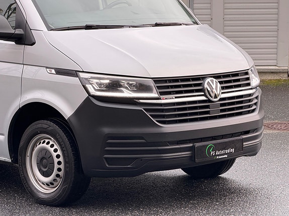 Volkswagen Transporter 13 of 30