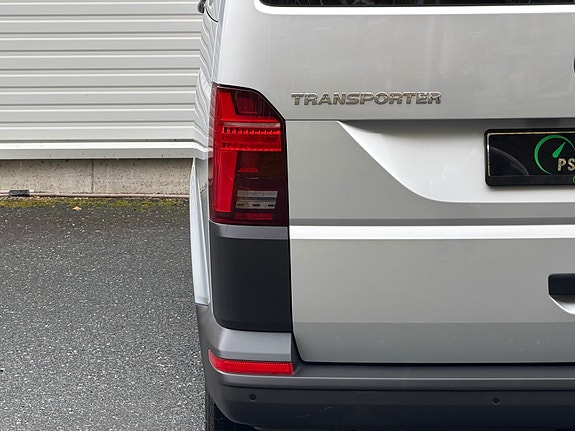 Volkswagen Transporter 10 of 30