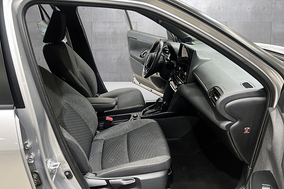 Toyota Yaris Cross 14 of 19