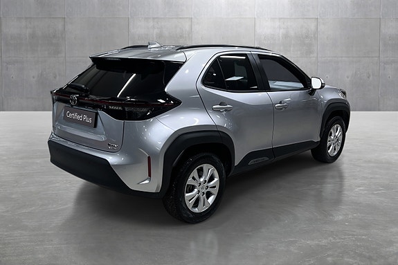 Toyota Yaris Cross 5 of 19