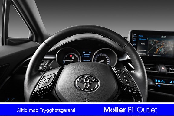 Toyota C-HR 9 of 19