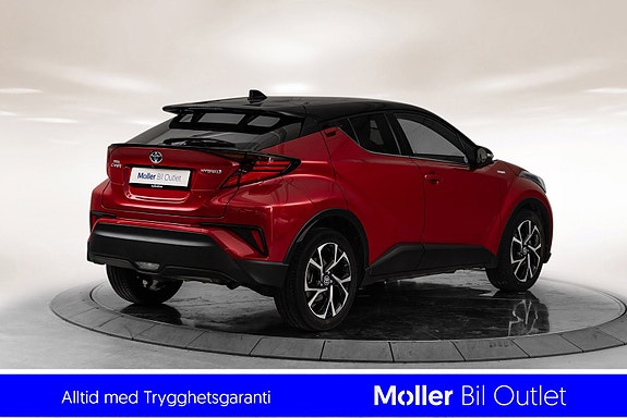Toyota C-HR 4 of 19