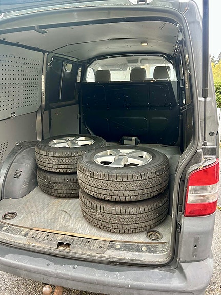 Volkswagen Transporter 7 of 16