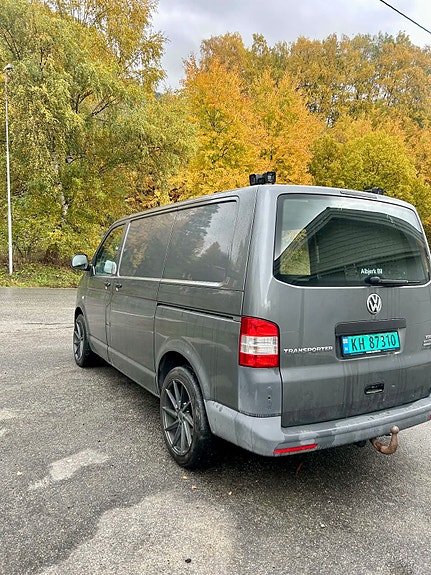 Volkswagen Transporter 5 of 16