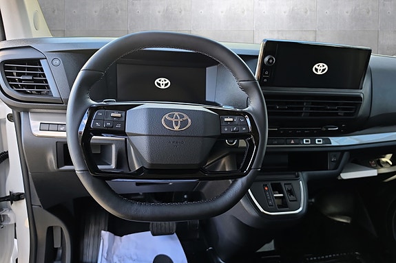 Toyota Proace 12 of 28