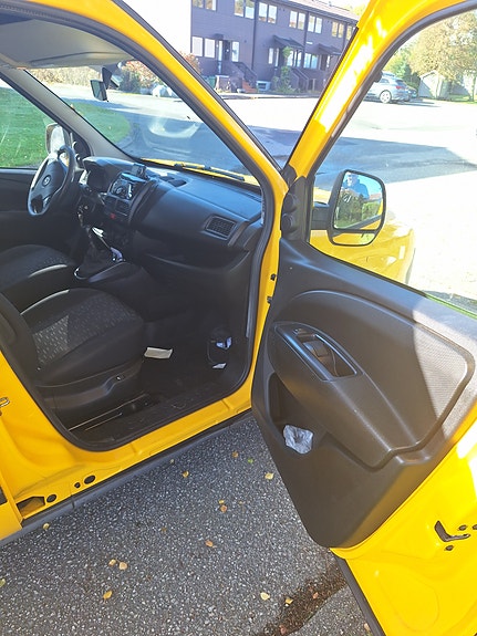 Opel Combo 11 of 16