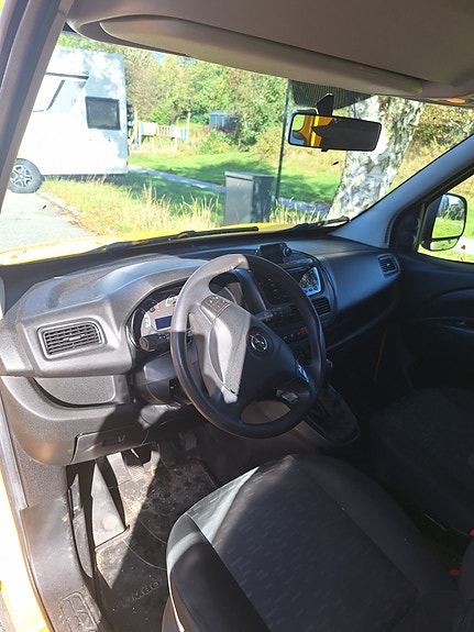 Opel Combo 3 of 16