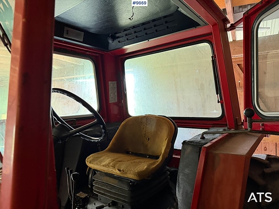 Massey Ferguson 575 11 of 21