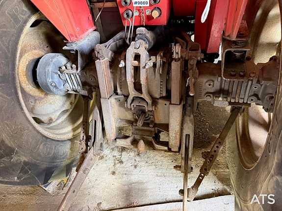 Massey Ferguson 575 17 of 21