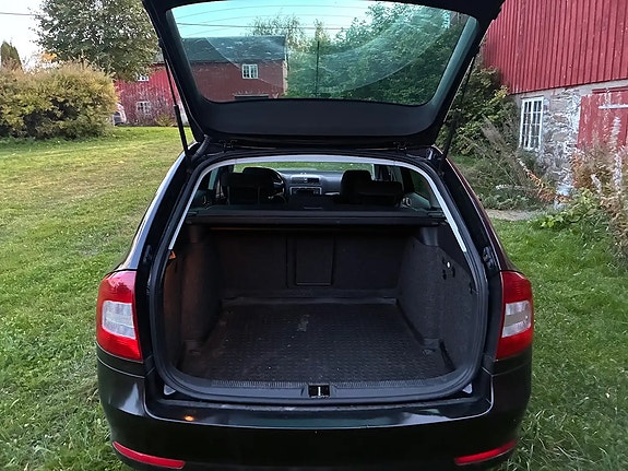 Skoda Octavia 12 of 12