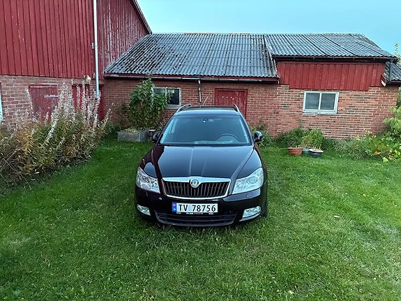Skoda Octavia 3 of 12