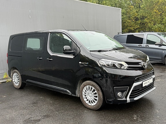 Toyota Proace 4 of 15