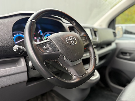 Toyota Proace 9 of 15