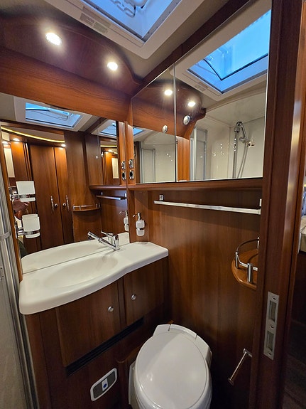 Carthago Chic E-Line I51 12 of 21