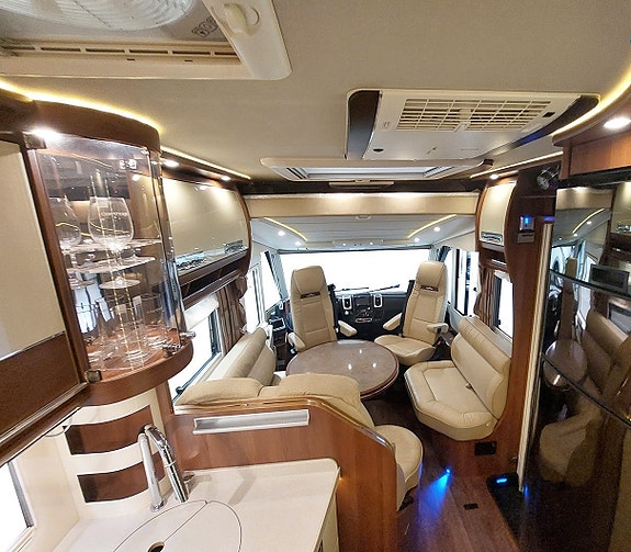 Carthago Chic E-Line I51 7 of 21