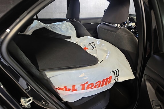 Toyota Yaris Cross 16 of 20