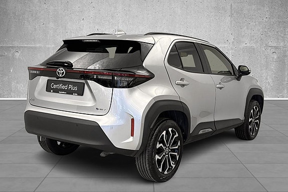 Toyota Yaris Cross 5 of 21