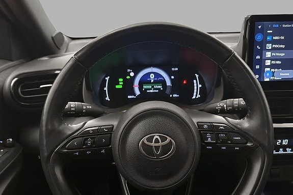 Toyota Yaris Cross 12 of 21