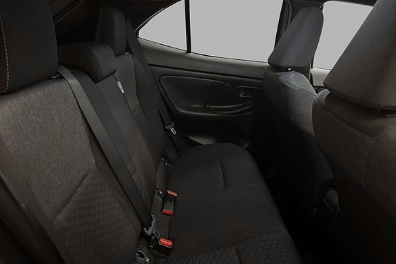 Toyota Yaris Cross 18 of 21