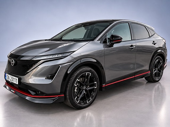 Nissan Ariya 3 of 13
