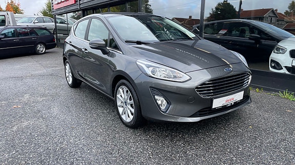 Ford Fiesta 4 of 21