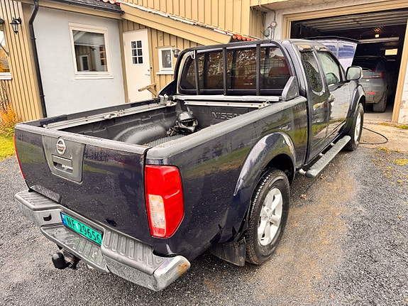 Nissan Navara 18 of 25