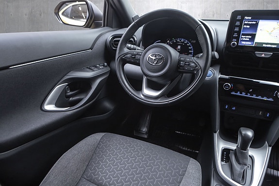 Toyota Yaris Cross 17 of 20