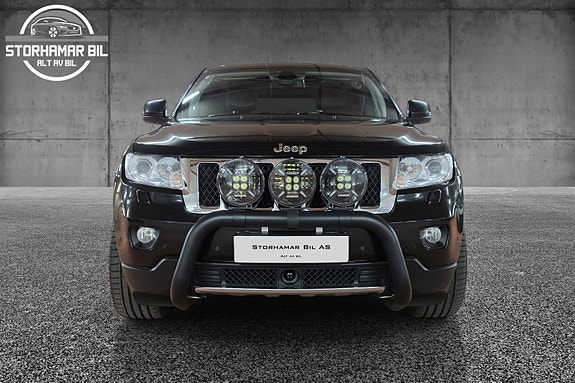 Jeep Grand Cherokee 3 of 30